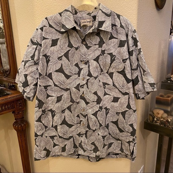Vintage COOKE STREET Men Leaf Print Buttoned Short Sleeve Shirt Size XL - Picture 1 of 9
